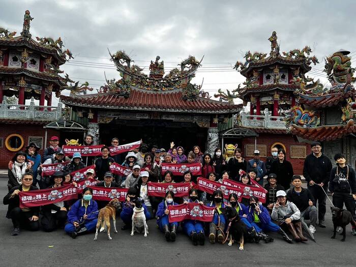 福安廟出發前大合照圖片