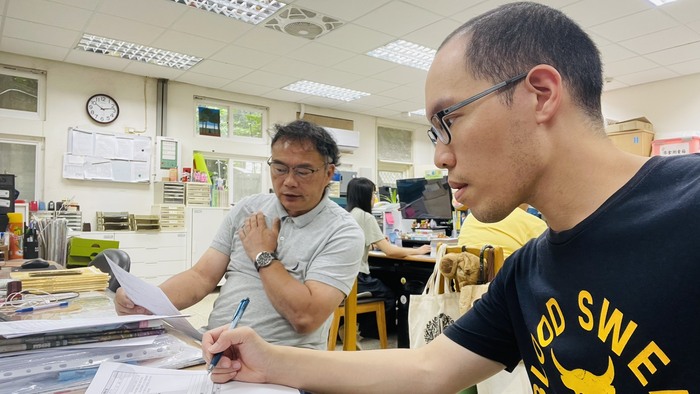 與校內教師備課