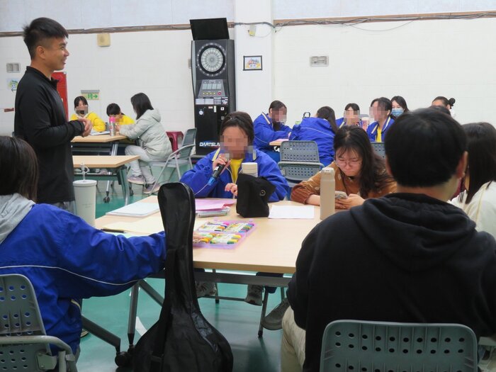 學生表達服裝儀容的需求