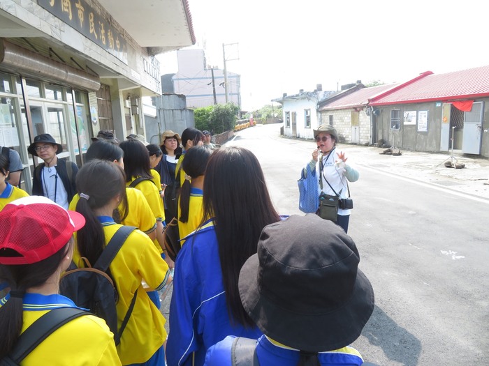 講師介紹這裡曾是軍人駐紮地