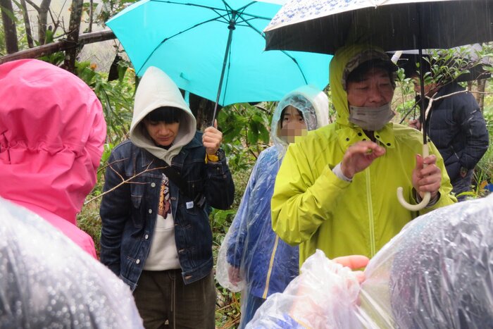 雖然下雨也澆不熄大家學習熱情