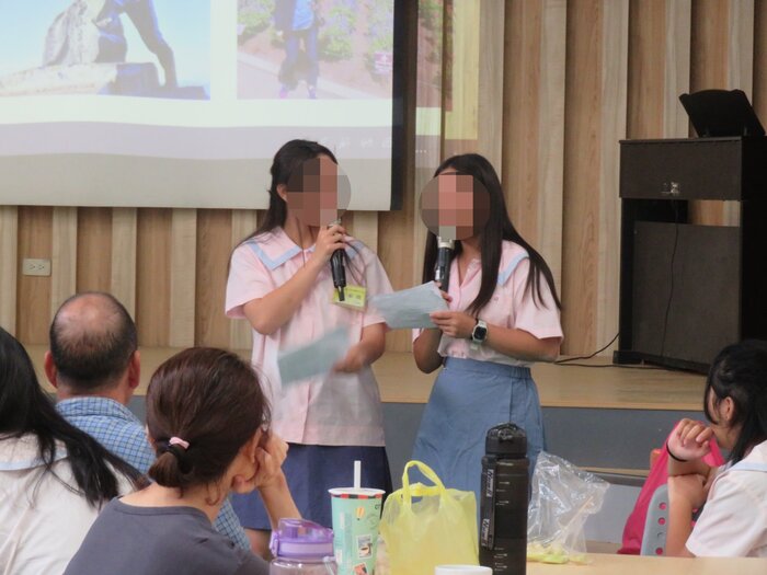 學生主持人串場主持