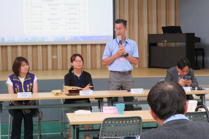 益堯校長進行各項事務報告及宣導圖片