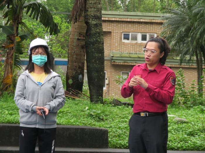 消防隊予以指導