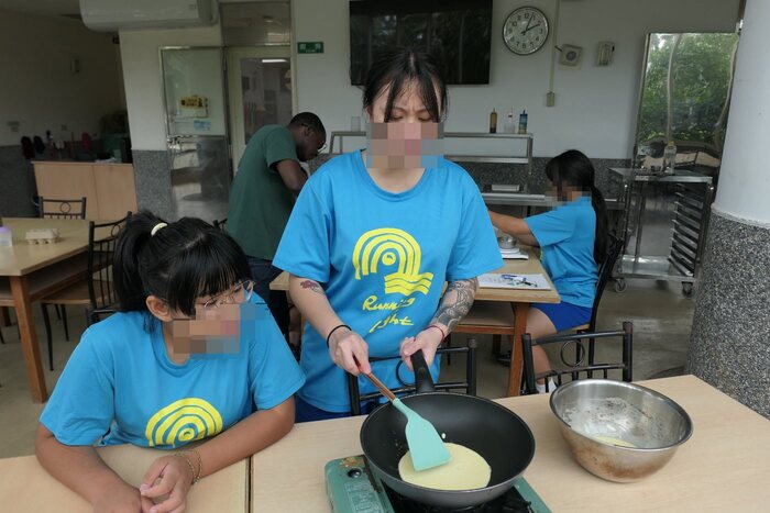 Summer camp (Maggie)圖片