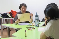 連結到施岑宜講師解說參與教師所寫的字