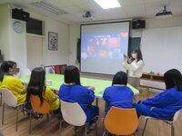 老師講解人的多樣情緒