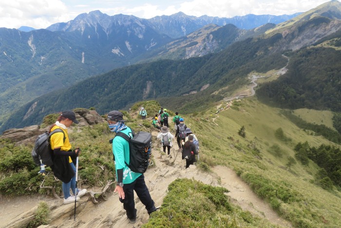 準備下山返校囉