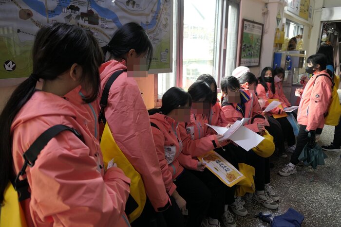 講解任務與討論關卡策略