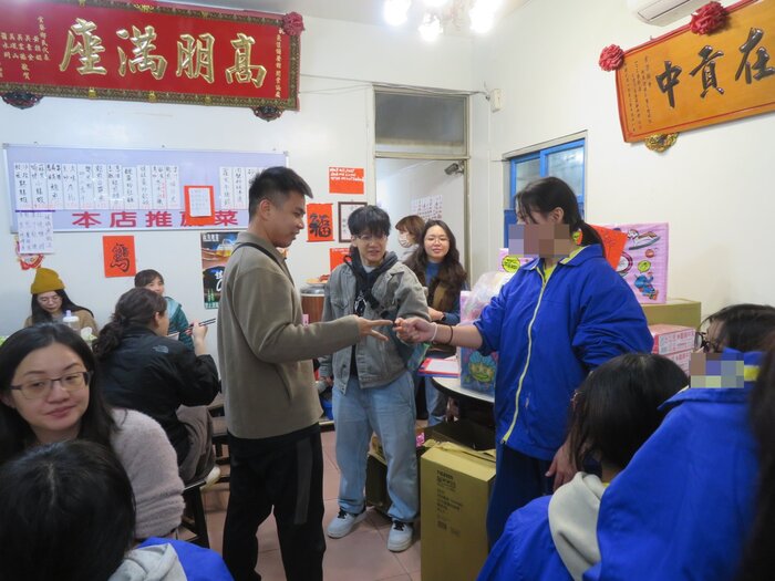 師生熱情參與遊戲