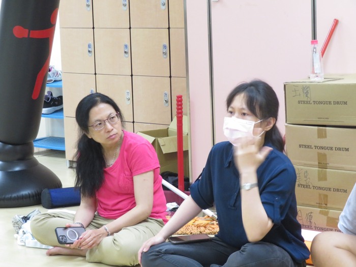 教師們給予回饋