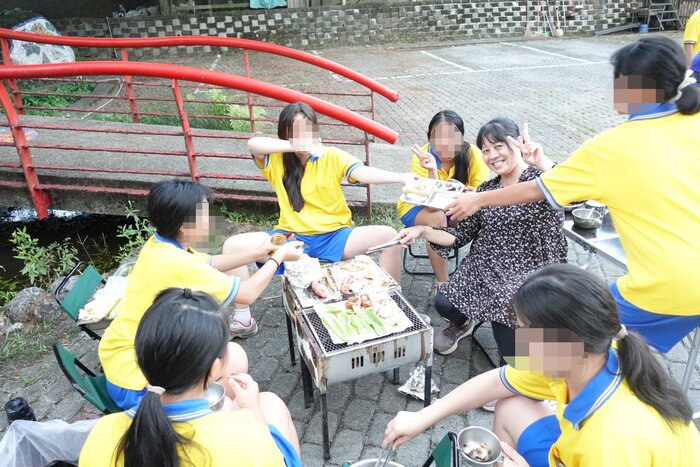 師生開心合影