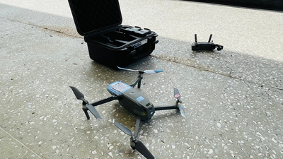 無人機