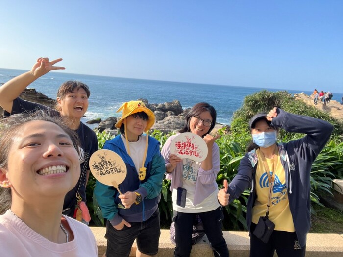 與海保署專管人員合照