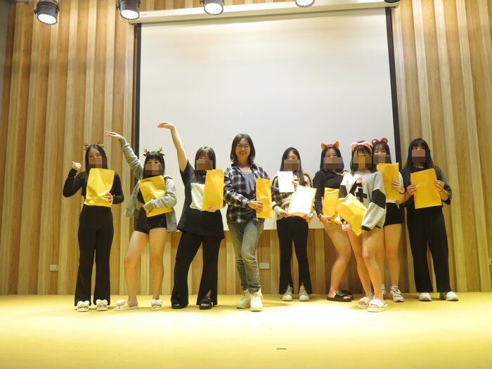 羽成班獲得Super Idol獎圖片